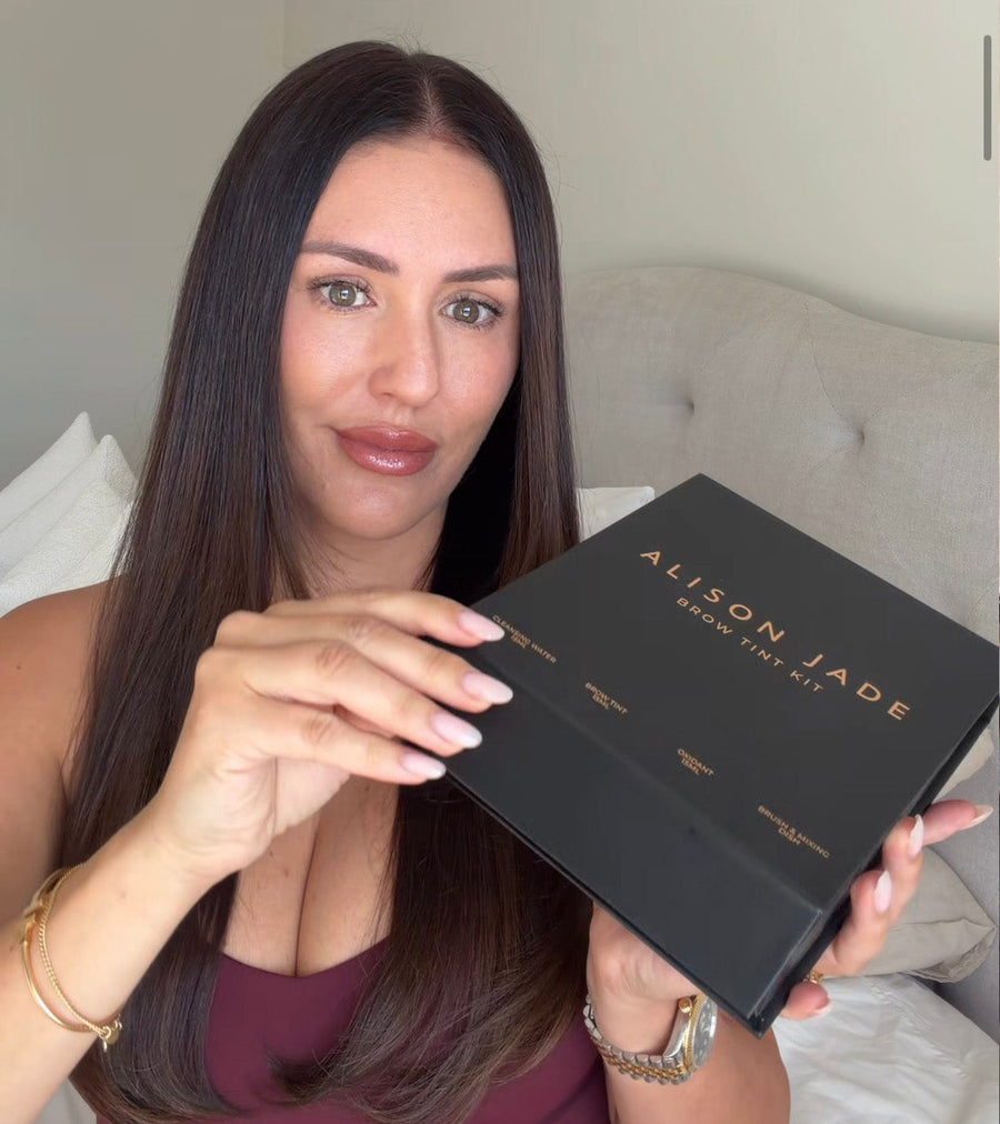 Watch how easy it is to use our New Brow Tint Kit